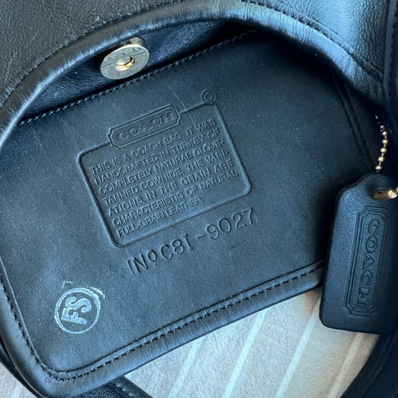 Vintage Coach Mini Ergo Bag 9027 in Black Leather - Picture 10 of 10